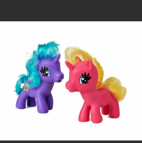 Kid Connection Unicorn Play Set 16 Pcs with Brush Comb Hair Ties & 4 Ponies - Picture 4 of 5